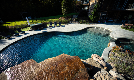 SERVING NORTH CAROLINA'S DISCERNING HOMEOWNERS FOR MORE THAN 4 DECADES